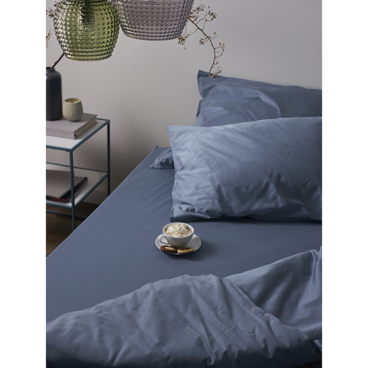 Комплект постельного белья из сатина джинсово-синего цвета с брашинг-эффектом из коллекции Essential, 200х220 см
