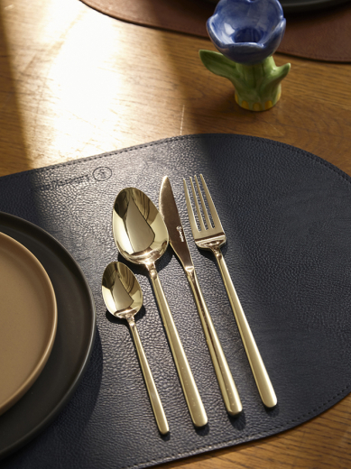 Набор столовых приборов Pure, золотистые глянцевые, 16 пред.