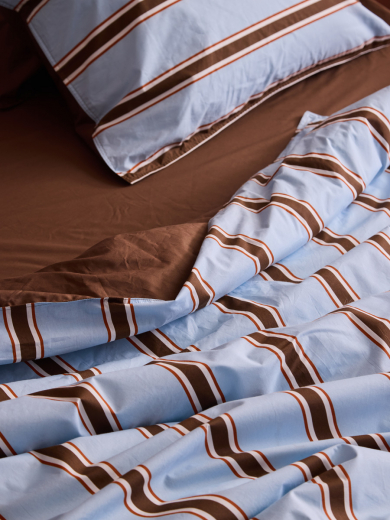 Простыня на резинке из перкаля шоколадного цвета из коллекции Stripes, 160х200х30см