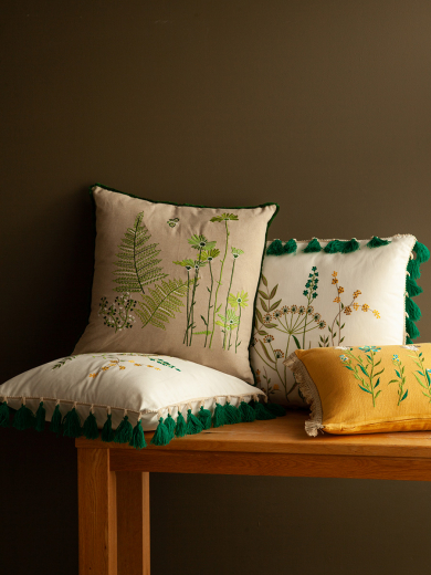 Подушка декоративная Meadow bloom из коллекции Ethnic, 45х45 см