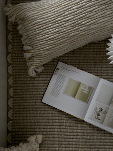 Чехол на подушку горчичного цвета Clouds из коллекции Ethnic, 35х60 см