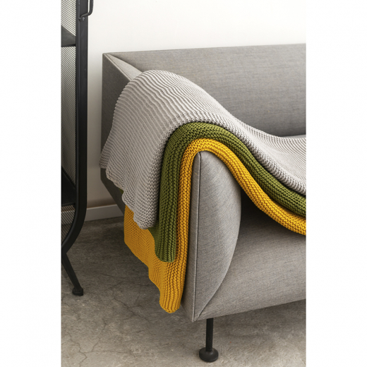 Плед из хлопка жемчужной вязки оливкового цвета из коллекции Essential, 130х180 см