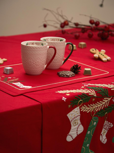 Набор из двух кружек Winter embroidery из коллекции New Year Essential, 410 мл