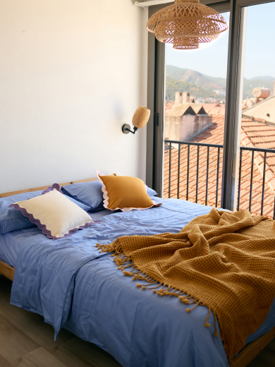 Комплект постельного белья из премиального сатина сиреневого цвета из коллекции Essential, 200х220 см