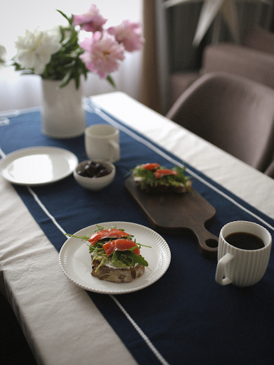 Набор из двух кружек белого цвета из коллекции Edge, 400 мл