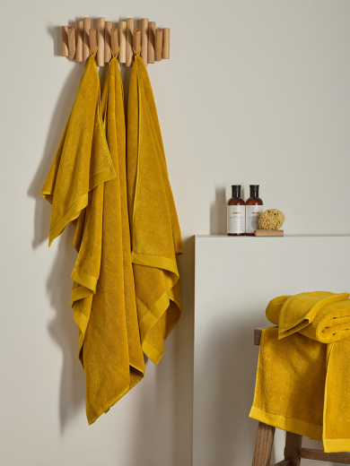 Полотенце для лица цвета охры из коллекции Essential, 30х30 см