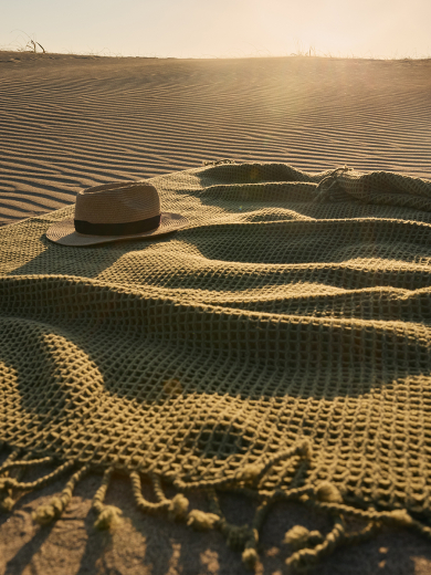 Плед из шерсти травянисто-зеленого цвета из коллекции Essential, 130х180 см