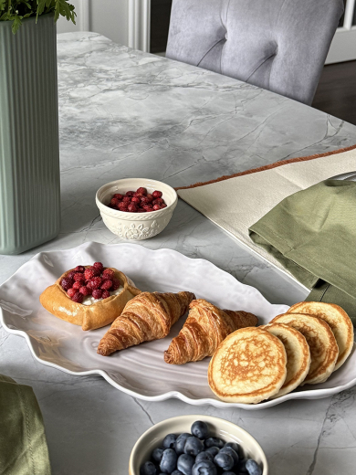 Блюдо сервировочное Clams серого цвета из коллекции Sea treasures