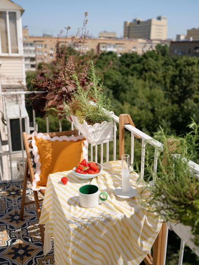 Чехол на подушку с контрастным кантом розового цвета из коллекции Trendy Ruffles, 40х40 см