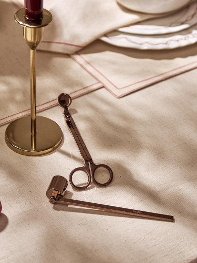 Набор аксессуаров для свечей дымчато-коричневого цвета из коллекции Essential