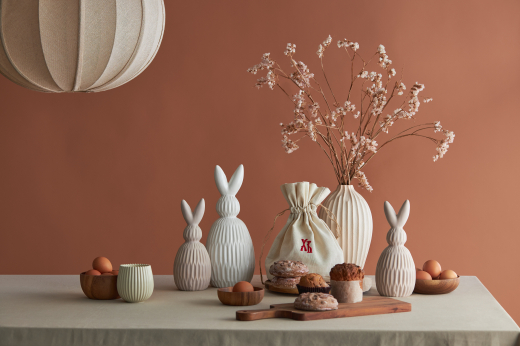 Декор из фарфора бежевого цвета Trendy Bunny из коллекции Essential, 9,2х9,2x22,6 см