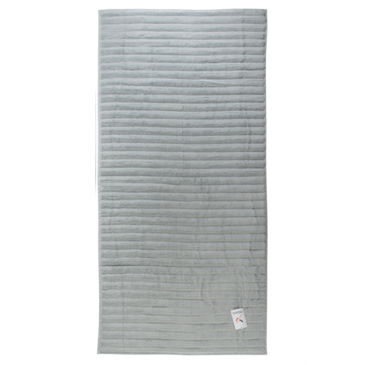 Полотенце банное Waves серого цвета из коллекции Essential, 70х140 см