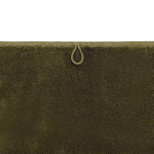 Полотенце банное оливкового цвета из коллекции Essential, 90х150 см