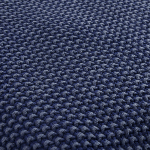 Плед из стираного хлопка темно-синего цвета из коллекции Essential, 130х180 см