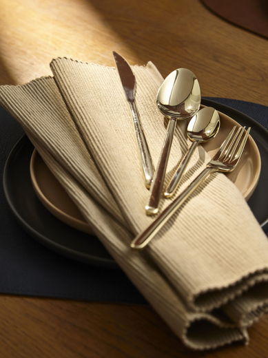 Набор столовых приборов Pure, золотистые глянцевые, 16 пред.