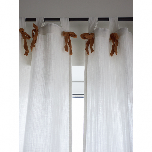 Штора из муслина с декором цвета карри из коллекции Essential, 150х290 см