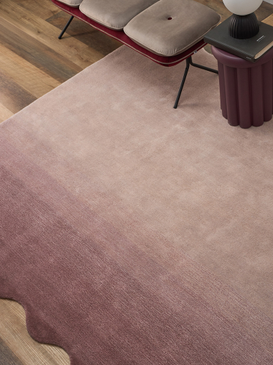 Ковер из шерсти Over Horizon цвета марсала из коллекции Trendy Ruffles