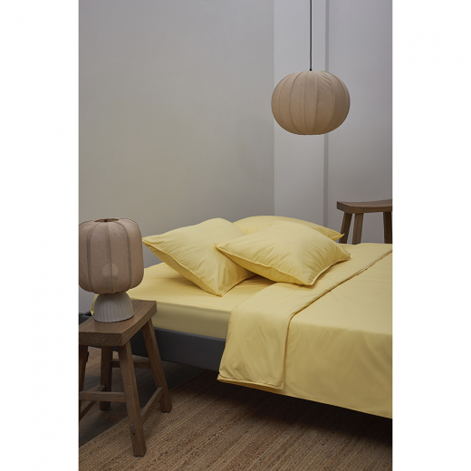 Комплект постельного белья из стираного перкаля светло-желтого цвета из коллекции Essential, 200х220 см