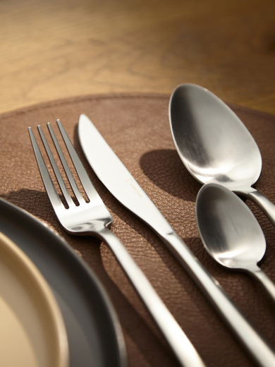 Набор столовых приборов Pure, серебристые матовые, 24 пред.