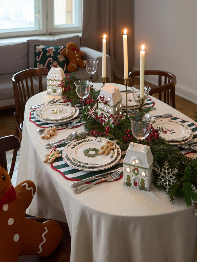 Салфетка под приборы Trendy Christmas зеленого цвета из коллекции New Year Essential, Ø40 см