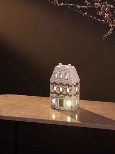 Домик с подсветкой Olgod из коллекции New Year Essential, 19см