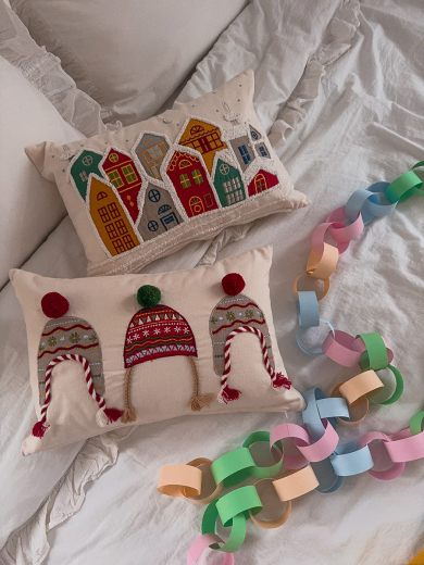 Чехол на подушку Snowy Village из коллекции New Year Essential, 30х45 см