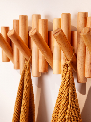 Полотенце банное из умягченной вафли цвета охры из коллекции Essential, 70x140 см