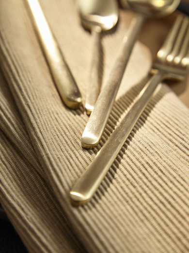 Набор столовых приборов Pure, золотистые матовые, 24 пред.