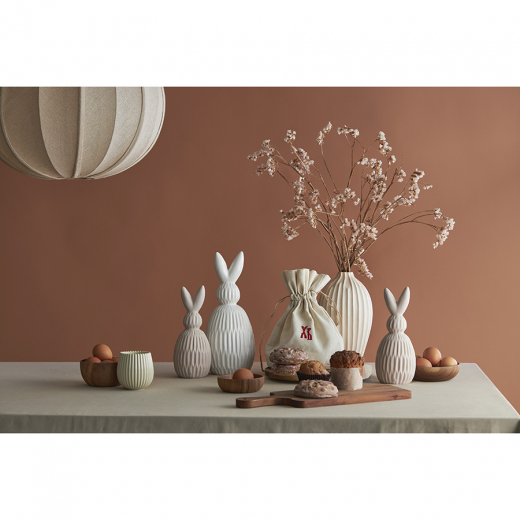 Декор из фарфора белого цвета Trendy Bunny из коллекции Easter Essential, 12,5х12,5x30,5 см
