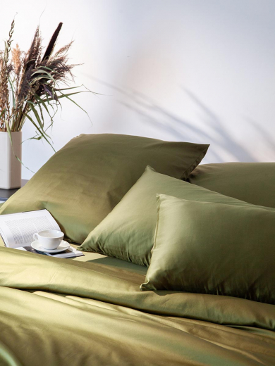 Комплект постельного белья из премиального сатина оливкового цвета из коллекции Essential, 200х220 с