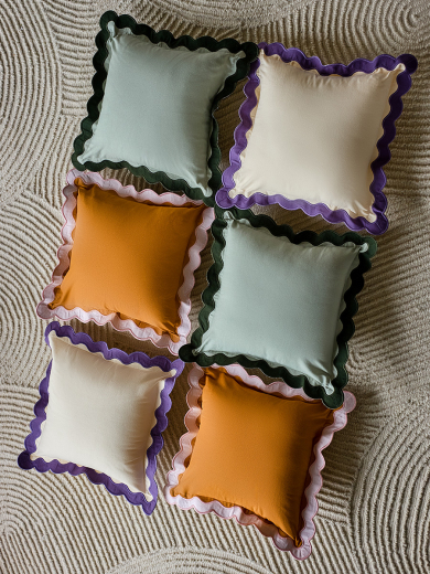 Чехол на подушку с контрастным кантом розового цвета из коллекции Trendy Ruffles, 40х40 см