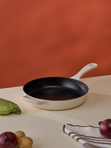 Сковорода чугунная Ø26 см из коллекции "Шеффилд", молочная