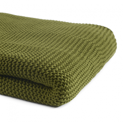 Плед из хлопка жемчужной вязки оливкового цвета из коллекции Essential, 130х180 см