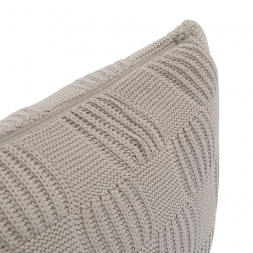 Подушка из хлопка рельефной вязки светло-серого цвета из коллекции Essential, 45х45 см
