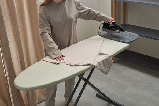 Доска гладильная напольная Smart Iron, 123х46 см, молочная