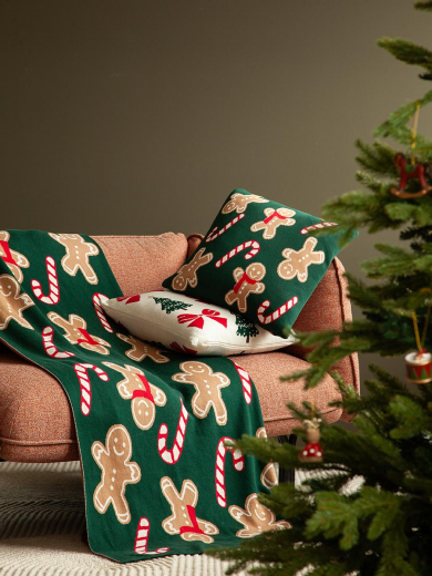 Подушка вязаная с новогодним рисунком Gingerman из коллекции New Year Essential, 45x45 см