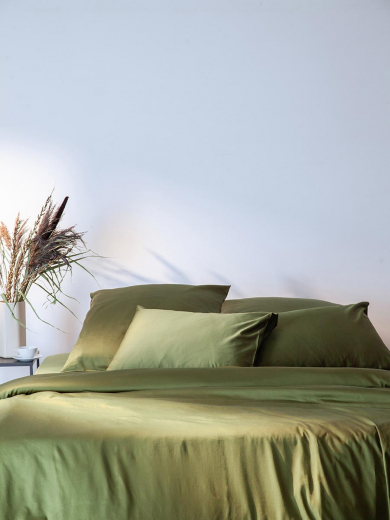 Комплект постельного белья из премиального сатина оливкового цвета из коллекции Essential, 150х200 с
