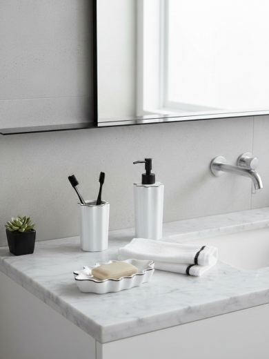 Диспенсер для жидкого мыла Camellia, белый