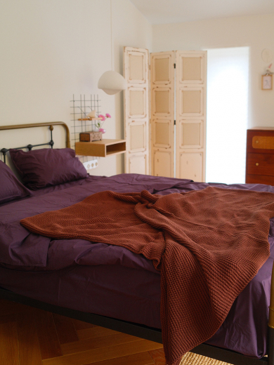 Комплект постельного белья из стираного перкаля сливового цвета из коллекции Essential, 150х200 см