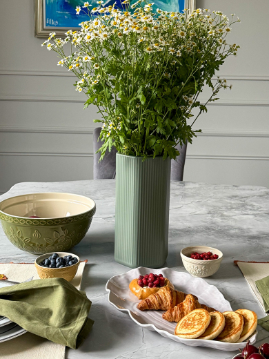 Блюдо сервировочное Clams серого цвета из коллекции Sea treasures