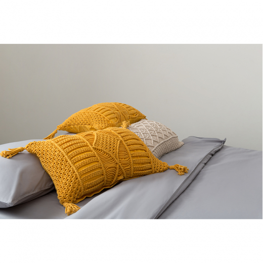 Чехол на подушку макраме светло-бежевого цвета из коллекции Ethnic, 35х60 см