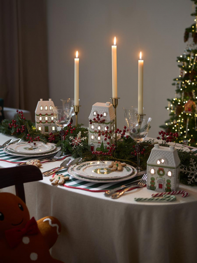 Салфетка под приборы Trendy Christmas зеленого цвета из коллекции New Year Essential, Ø40 см