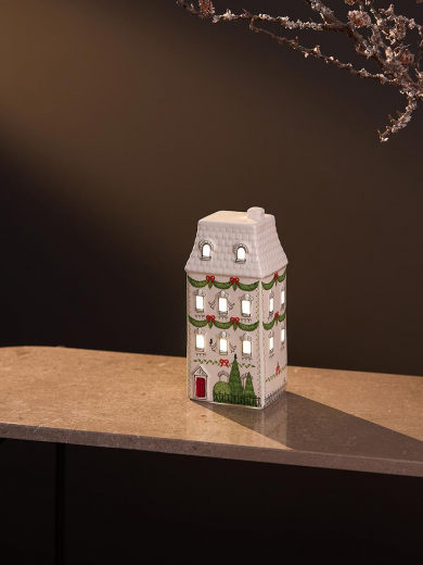 Домик с подсветкой Olgod из коллекции New Year Essential, 22см